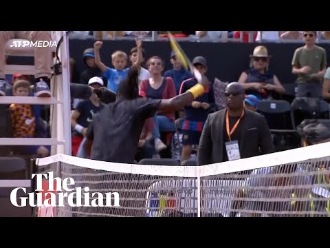 Ymer disqualified from Lyon Open after smashing hole in umpire's chair