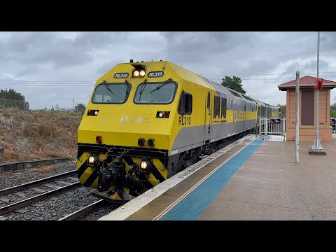 Qube RL310, RL303, RL309 & 1106 with 8468 Ore at Maitland - 26/10/23