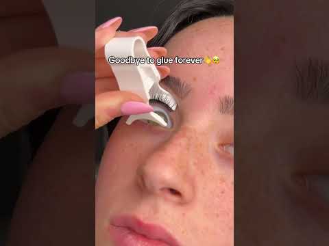 With my new magnetic eyelashes, no more glue on my skin!✨ #makeup #skincare #girlhacks
