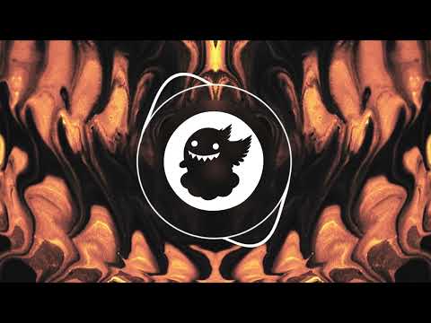 Landon Tewers - She Thinks of Me