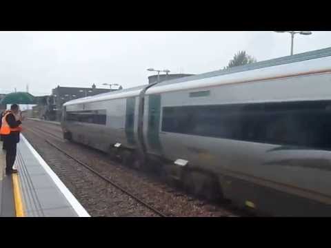 Irish Rail 22320 Passing Through Ballybrophy [HD]