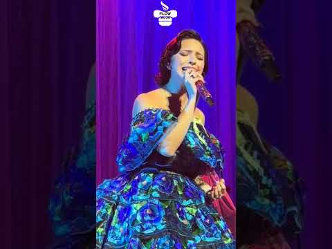 Ángela Aguilar llora cantando