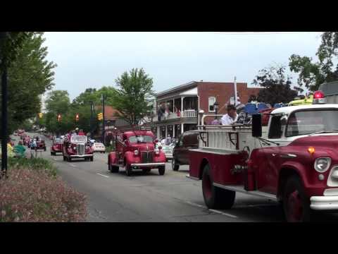 Frankenmuth MI - Antique Fire Truck Parade 7-31-10 (GLIAFAA)