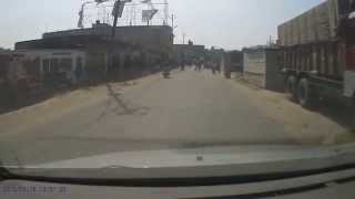 preview picture of video 'Veeresh Malik Road Flicks 039 - approaching Najibabad from Kotdwara side'