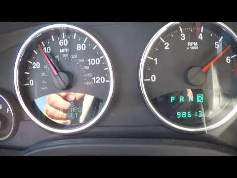 Jeep Compass with a 2.0 and CVT automatic full throttle acceleration