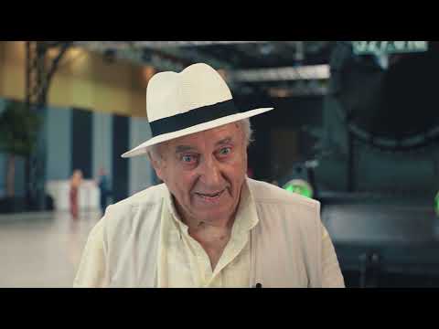 OperaCafé 20211107 - Régi MÁV dolgozók az Opera Eiffel Műhelyházában