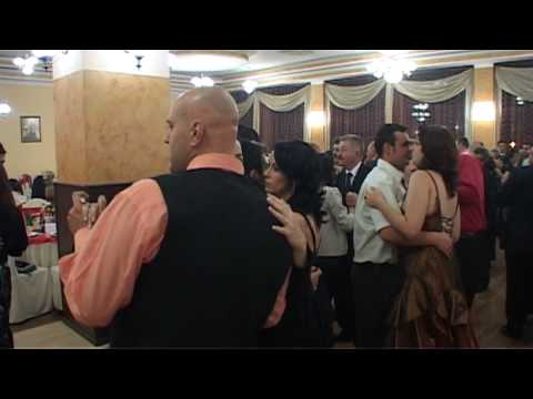 Sentimentalii - Flori de liliac (2009)