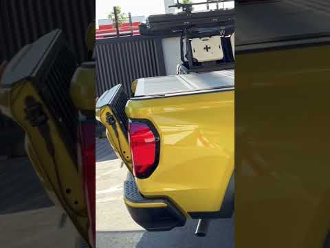 BAKFLIP MX4 Hard Folding Tonneau a Cover On New GMC Canyon/Chevy Colorado