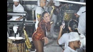 Ivete Sangalo canta novo single O nosso amor venceu ft. Marília Mendonça
