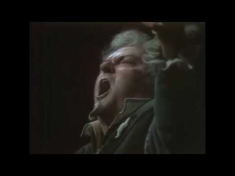 Cornell MacNeil - baritone: Huge high notes (live) [from the channel "Floria Tosca"]