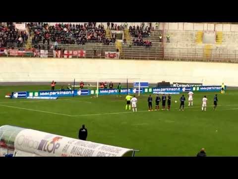 17/11/13 Varese Crotone 2-0 gol 1-0 Pavoletti