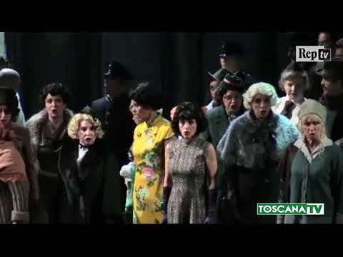 2018-05-06 FIRENZE - 6 MINUTI DI APPLAUSI PER LA PRIMA DEL MAGGIO