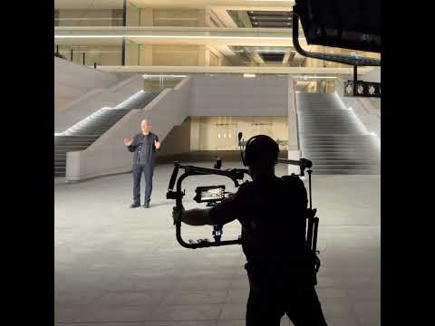 M3 Max Performance, In-Depth on iOS 17.2 Journal App, Apple Watch 10 Health Roadmap