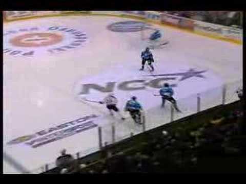 Blues-Pelicans,Kohn's goal