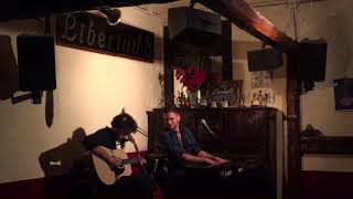 La fiesta del vivir - Pablo Moreno