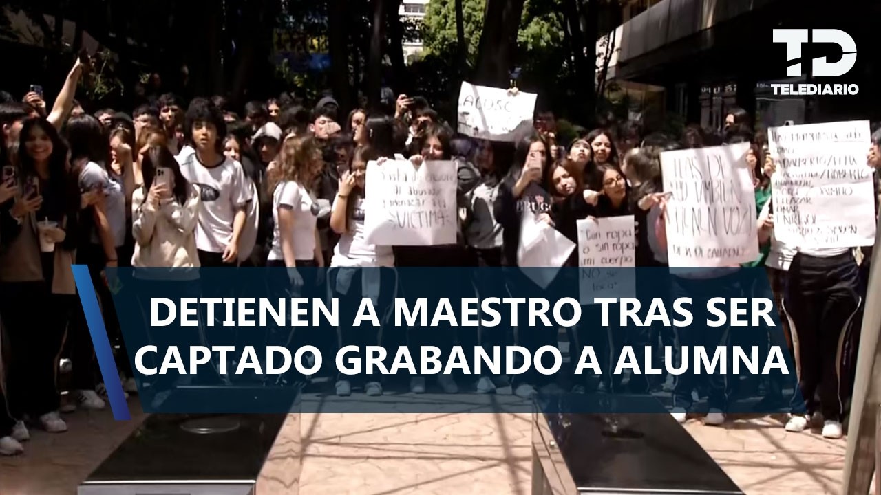 Captan a maestro grabando a alumna por debajo de la falda en la BJ; estudiantes denuncian acoso