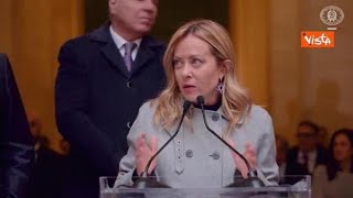 "Vi voglio bene, siamo una famiglia", gli auguri di Meloni ai dipendenti di Palazzo Chigi