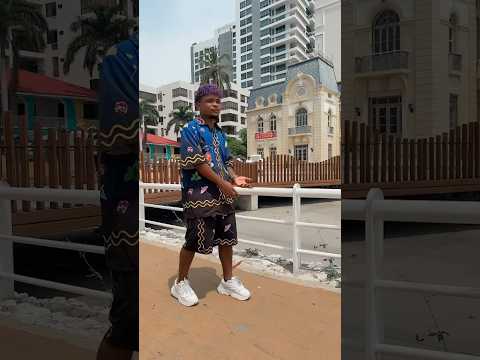 Yo no soy de los que regalan flores