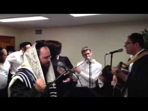 Sliches with the CHEVRA and the traveling chasidim 2012