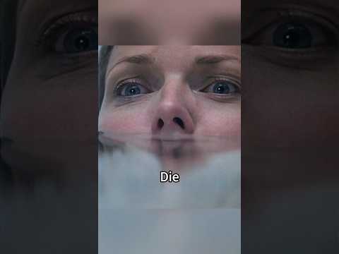 Wie kämpft sich eine gelähmte Frau ums Überleben in der Badewanne?#movie #shorts