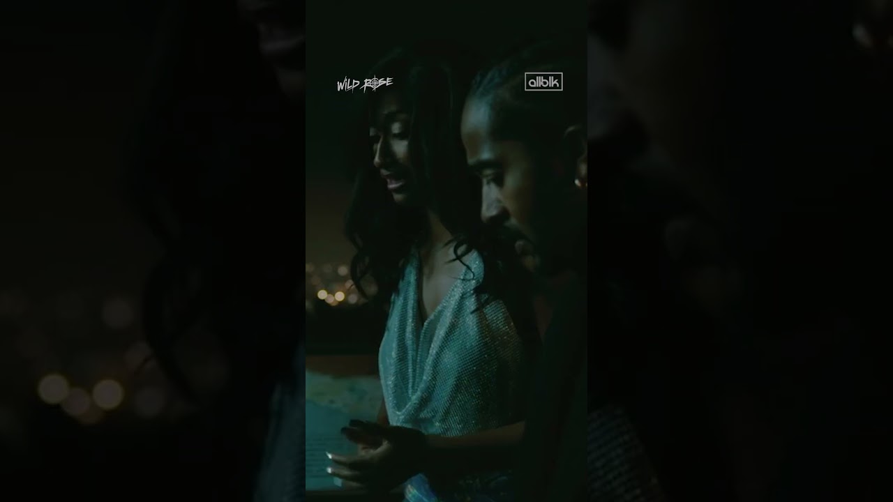 ROSE SAVES HER FROM A RABID FAN | WILD ROSE