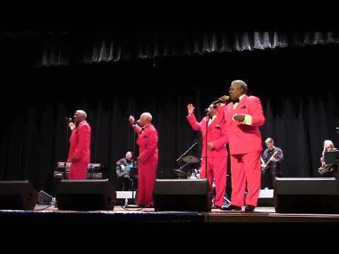 CHARLIE THOMAS & THE DRIFTERS   "UNDER THE BOARDWALK" 5-12-17 MAHOPAC