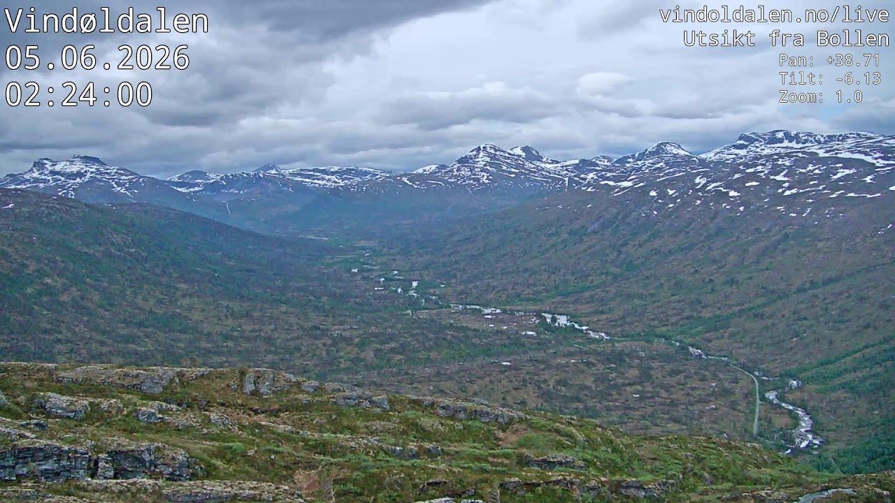 Live webcam view of Vindøldalen Valley Panorama