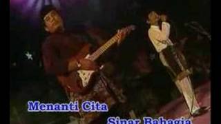 Download lagu Kenangan Mengusik Jiwa - A. Ramlee & The Rhythm Boyz mp3 Download lagu Kenangan Mengusik Jiwa - A. Ramlee & The Rhythm Boyz mp3