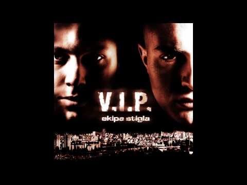 VIP - Tek sam sad izvalio feat. SkyWikluh MC