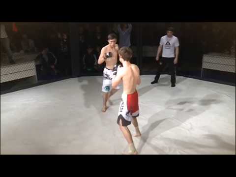 MMA Teen Destroys Teen in Less Than 30 Secs