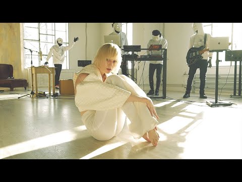 NoID x Nika - Bag Of Tricks [live session]