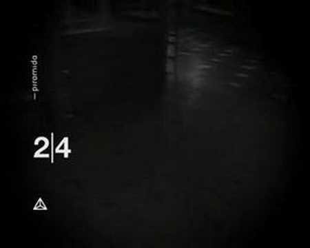 Piramida-28.11.2006 2/6