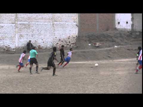 tiro libre Santa Rosa -Hender Morales