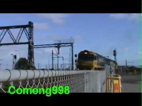 NR34-NR22 with a Pacific National steel train at Newport