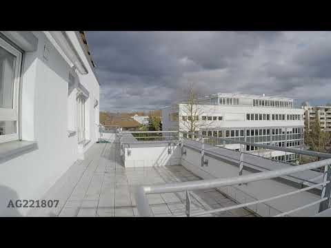 ST-221807 - Schön möblierte Penthouse Wohnung mit TG-Stellplatz