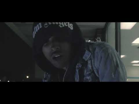 Slimeaveli - Snakes On The Plane (Official Music Video)