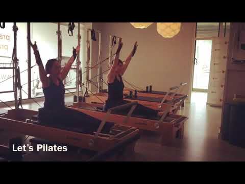 PILATES ROWING ON REFORMER