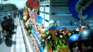 preview picture of video 'Parade Mobil Hias 3 www.bungabandung.com'