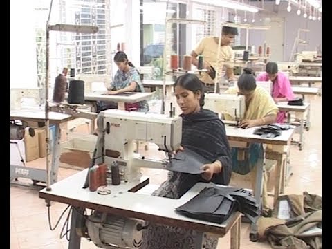 রপ্তানি আয়ের ৮৩ শতাংশ-ই তৈরি পোশাক খাত নির্ভর