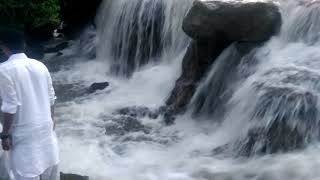 preview picture of video 'Hosur falls'