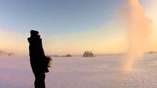 Canadian Weather Extreme cold - Throws hot water into the air, which turns into snow instantly HD