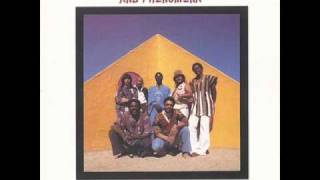 Babatunde Lea & Phenomena - Merely a Suggestion (1979)