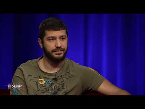 In Oglinda - Justitiarul din Berceni, despre relatia cu parintii lui: ,,Am incercat sa .. uit!"