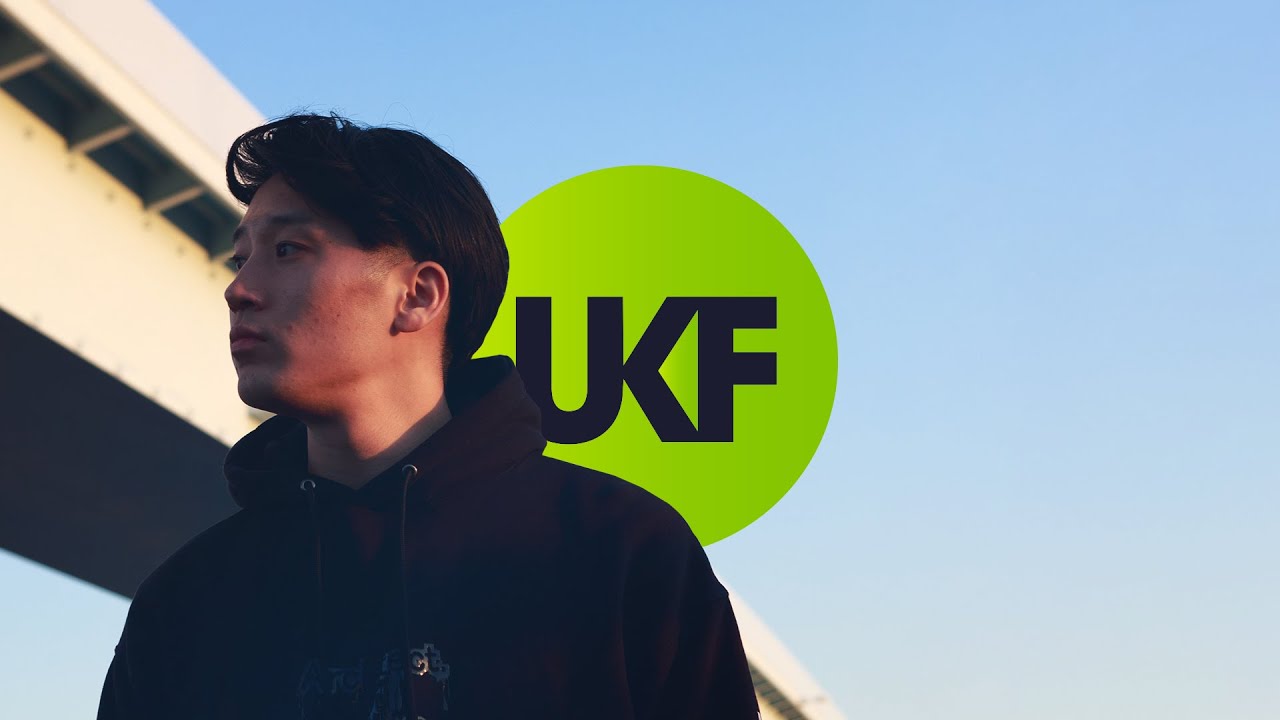 Mountain - I'll Be Waiting (ft. Ruth Royall)