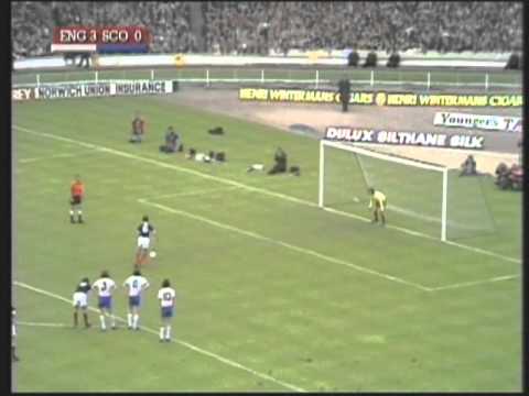 1975 (May 24) England 5-Scotland 1 (Home Championship).mpg