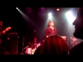 Scott Weiland performing "Tumble In The Rough ...