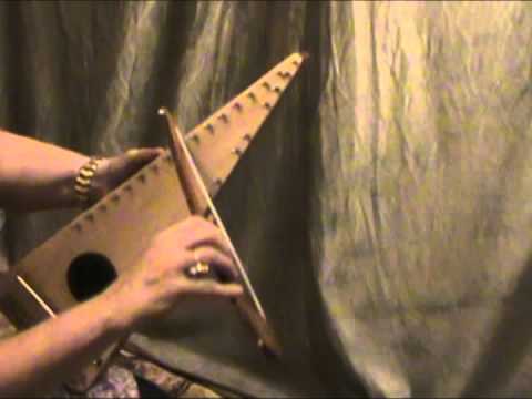 Roosebeck PSRARR Alto Rounded Psaltery Right-Handed w/Psaltery Bow, Tuning Tool & Rosin image 6
