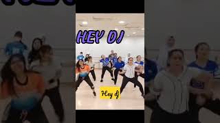 Download lagu HEy DJ (remix)by CNCO,Meghan Trainor,Sean Paul#zumba #senamkreasi #shorts mp3