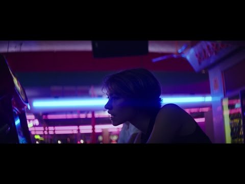 C. Tangana - Persiguiéndonos (Video Oficial)