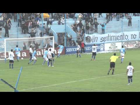 Resumen Estudiantes vs Alvear F.C.